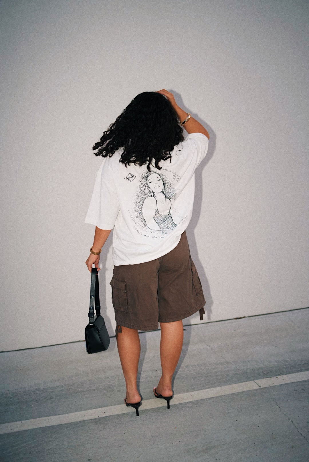 Olivia Dean Tee